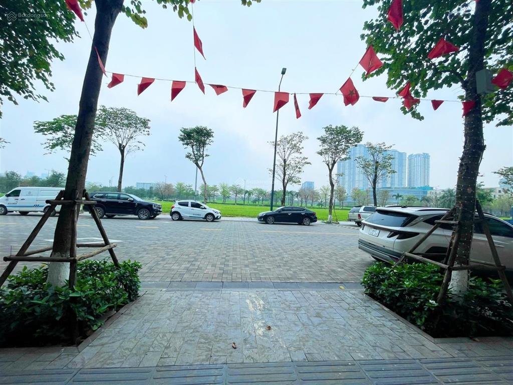 Cho thuê liền kề the manor 5 tầng view thoáng đẹp nhận nhà ngay