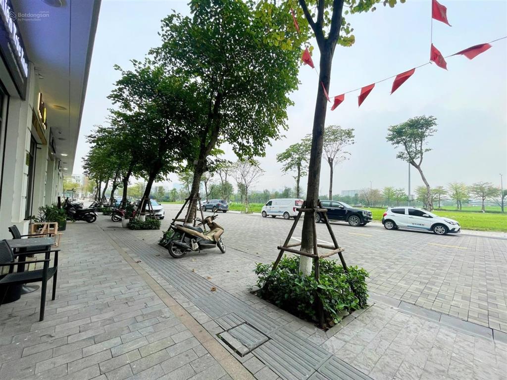 Cho thuê liền kề the manor 5 tầng view thoáng đẹp nhận nhà ngay