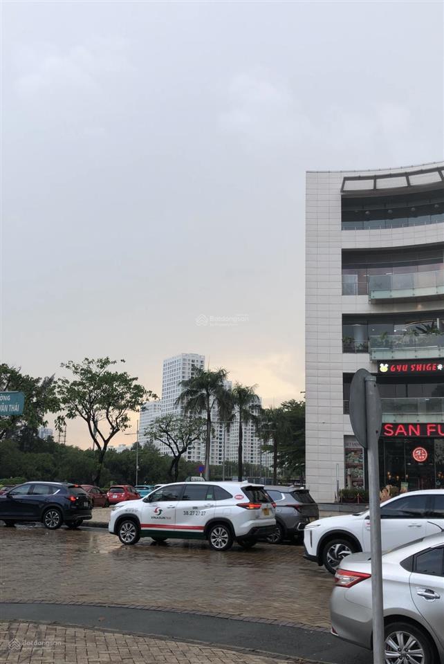 Đất nở hậu  hẻm ô tô 7 chỗ, quận 7  sát phú mỹ hưng  giá tốt đầu tư