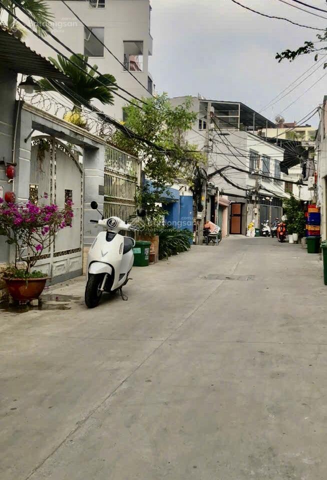 Hẻm xe hơi cao ráo, trung tâm q7.