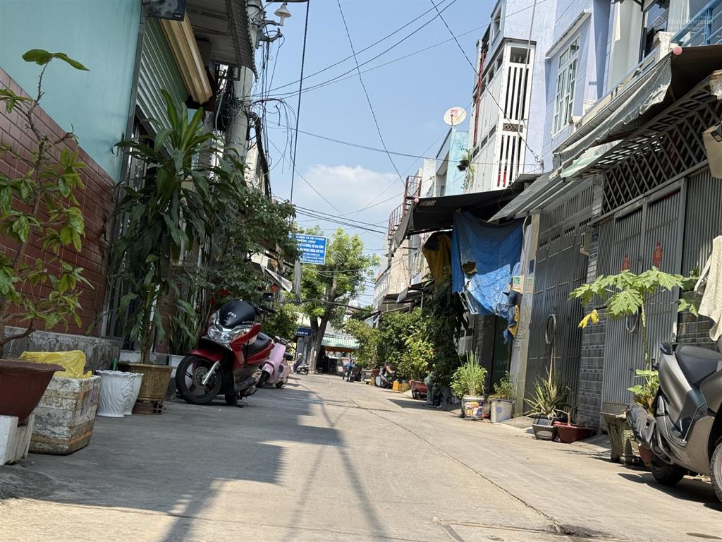 Gấp bán, 48m2 chỉ 3,65 tỷ trương phước phan, hẻm ô tô tránh, bình tân