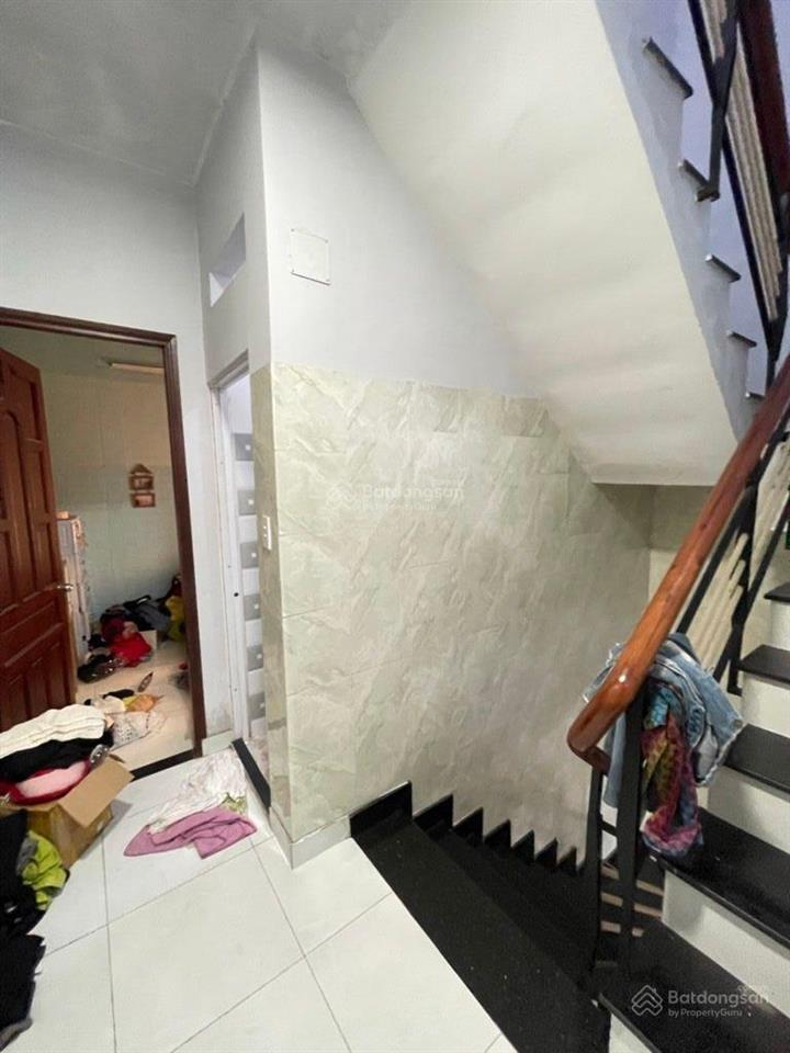 Ko có căn rẻ hơn chỉ hẻm xe tải 3.5 tỷ 3pn  3 tầng  gần đất mới (bình trị đông) 49m2  bình tân