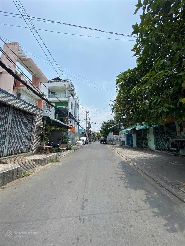 Chỉ còn căn nàychỉ 3.68 tỷ ngay lê văn quới 3pn hẻm xe hơi thông2 tầng bình tân