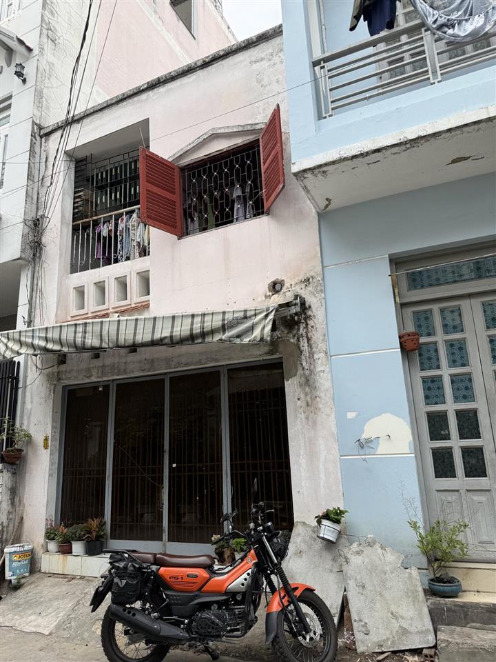 Chủ kẹt bán gấp  hẻm xe hơi thông  ngay tên lửa  chỉ 3.8tỷ  52m2  2 tầng  bình tân