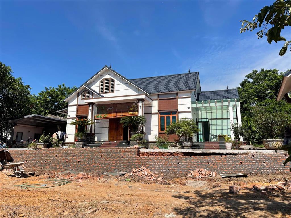 Bán 220m ngày cạnh chợ và khu du lịch hồ đại lải