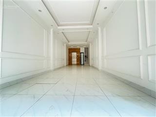 Sổ đỏ đẹp  nhà 7 tầng thang máy  ô tô đỗ cửa