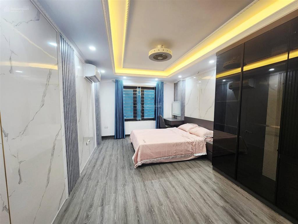 Nhà full nội thất, ô tô đỗ gần nhà, tiện ích kđt linh đàm k thiếu gì