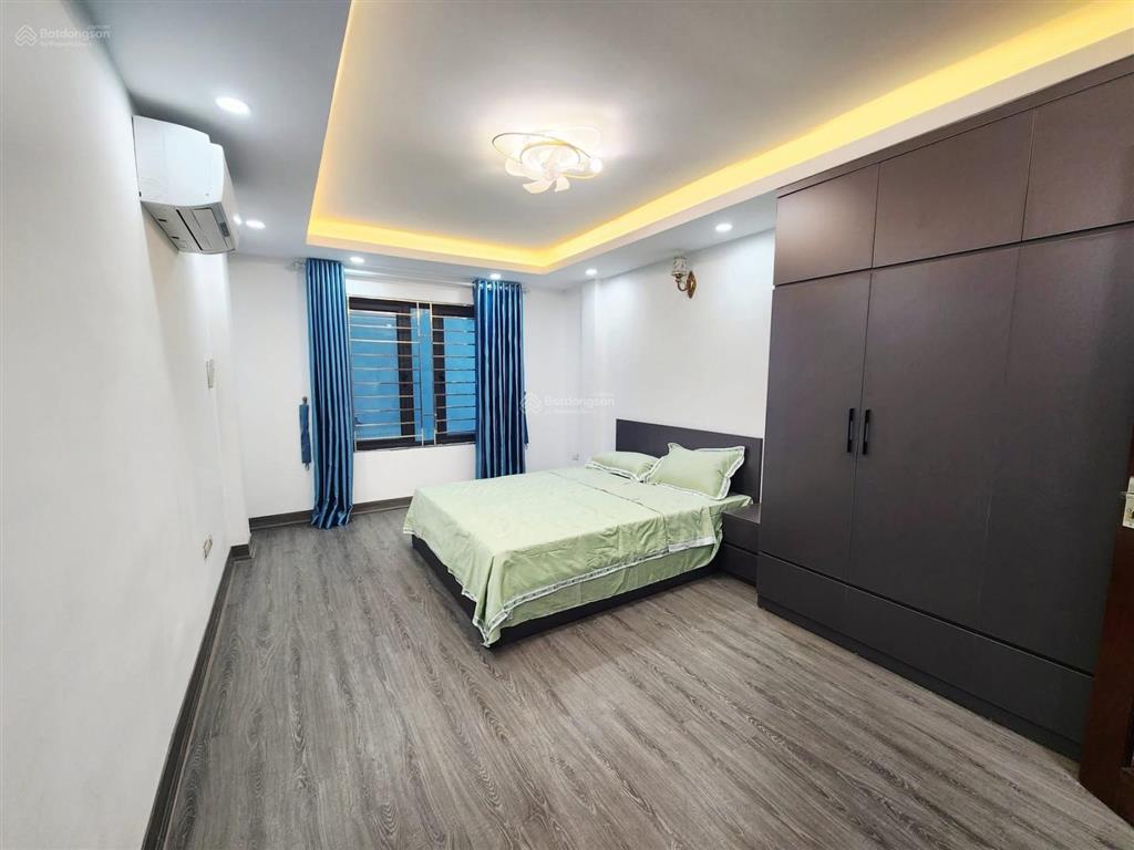 Nhà full nội thất, ô tô đỗ gần nhà, tiện ích kđt linh đàm k thiếu gì