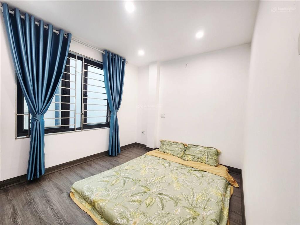 Nhà full nội thất, ô tô đỗ gần nhà, tiện ích kđt linh đàm k thiếu gì