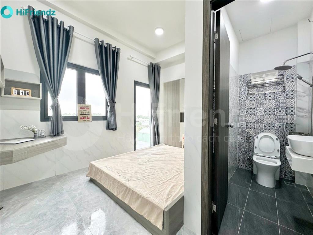 Studio full nội thất cửa sổ lớn view thoáng gần kcn cao, samsung, intel, fpt software đại học fpt