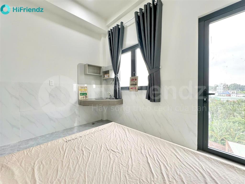 Studio full nội thất cửa sổ lớn view thoáng gần kcn cao, samsung, intel, fpt software đại học fpt