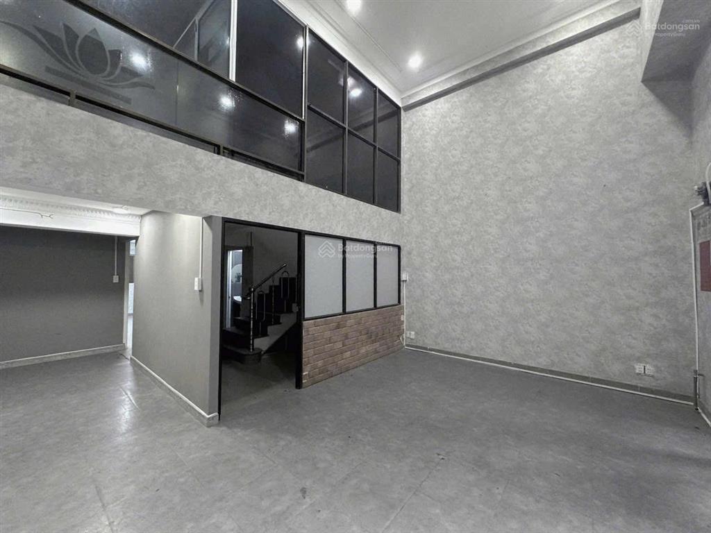 Cho thuê mặt bằng kinh doanh đa ngành nghề, mặt tiền phú mỹ hưng q7, khu phố sầm uất nhiều tiện ich