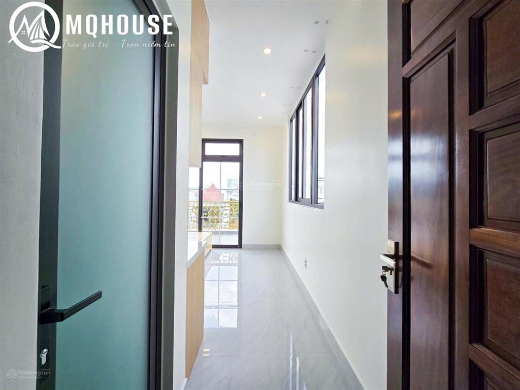 Studio ban công cực xịn, nhà mới khai trương nội thất, tone màu hiện đại dễ decor