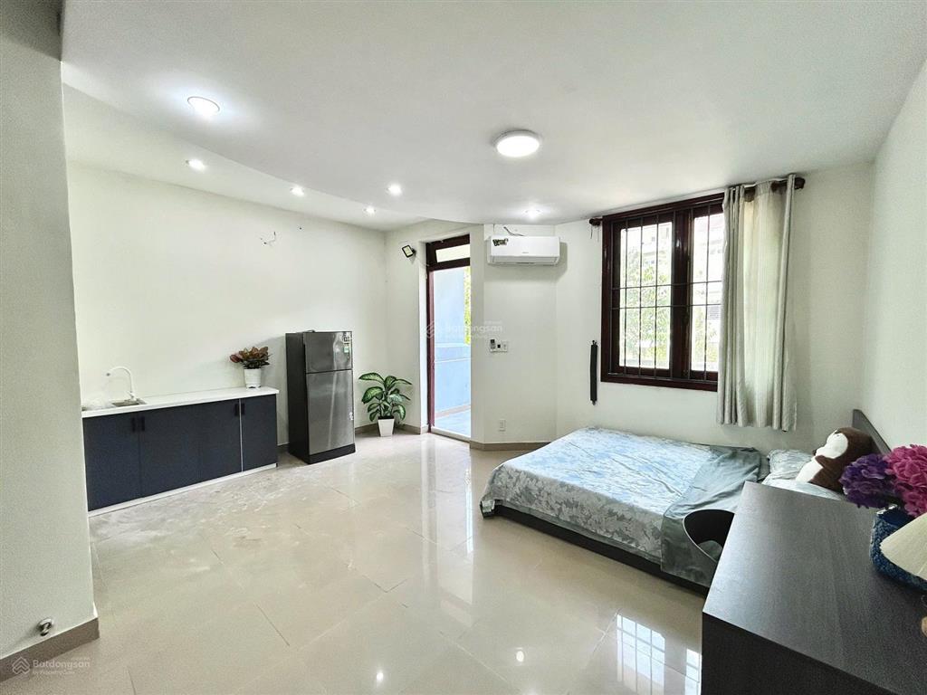 Cho thuê studio siêu rộng, nhà mới đầy đủ tiện nghi, gần pmh, cầu phú xuân q7
