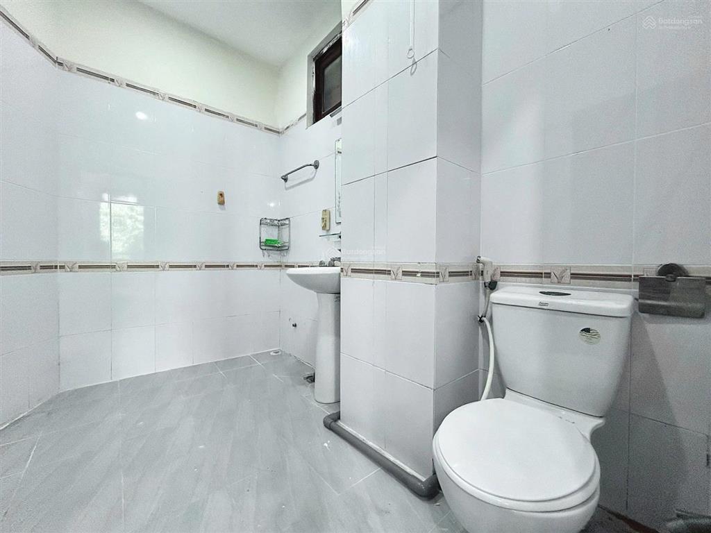 Cho thuê studio siêu rộng, nhà mới đầy đủ tiện nghi, gần pmh, cầu phú xuân q7