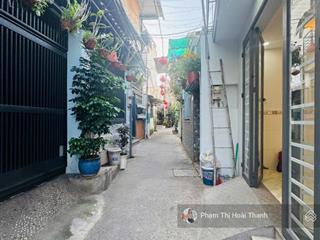 Chủ gửi bán căn góc 2 mt hẻm thoáng mát  50m2  gần đình phong phú  3.95 tỷ