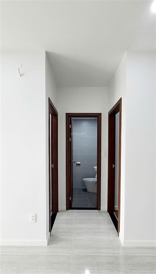 Căn góc đẹp tại bcons emerald 2pn view công viên xanh mát giá chỉ 6,2tr ở ngay cạnh metro suối tiên