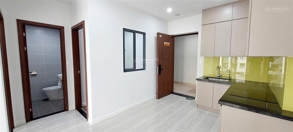 Căn góc đẹp tại bcons emerald 2pn view công viên xanh mát giá chỉ 6,2tr ở ngay cạnh metro suối tiên