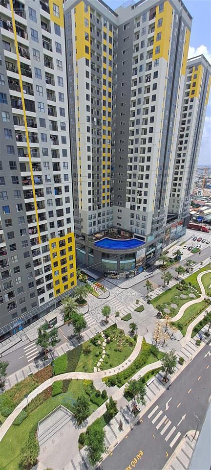 Căn góc đẹp tại bcons emerald 2pn view công viên xanh mát giá chỉ 6,2tr ở ngay cạnh metro suối tiên
