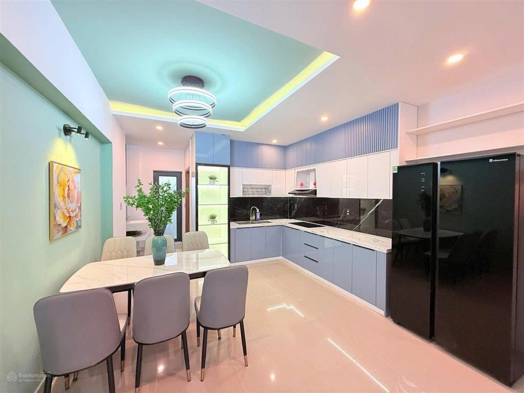 Ngân hàng thanh lí nhà 2 tầng gần chợ bình chánh nằm trên đường 18b, 5mx15m