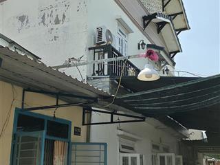 Cần bán nhà hóc môn 1 trệt 2 lầu