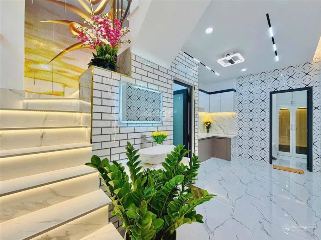 Duy nhất 1 căn! đường lê trực, phường 7, bình thạnh giá chỉ 3 tỷ 450 sổ hồng riêng  hẻm ô tô