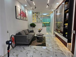 Siêu phẩm nhà lý thường kiệt, p4 gò vấp chỉ với 2 tỷ 500, gần trường công nghiệp 3 phòng ngủ,