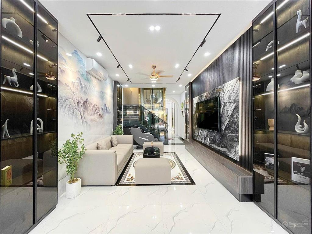 Cần ra nhanh căn nhà 3 tỷ 250 nằm ngay trần bình trọng, phường hạnh thông, quận gò vấp, 55m2,