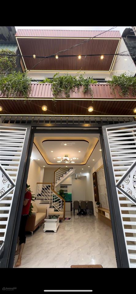 Nhà đẹp 55m2 hẻm trần văn khê, p17, bình thạnh  giá chỉ 2tỷ300
