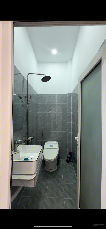 Nhà đẹp 55m2 hẻm trần văn khê, p17, bình thạnh  giá chỉ 2tỷ300