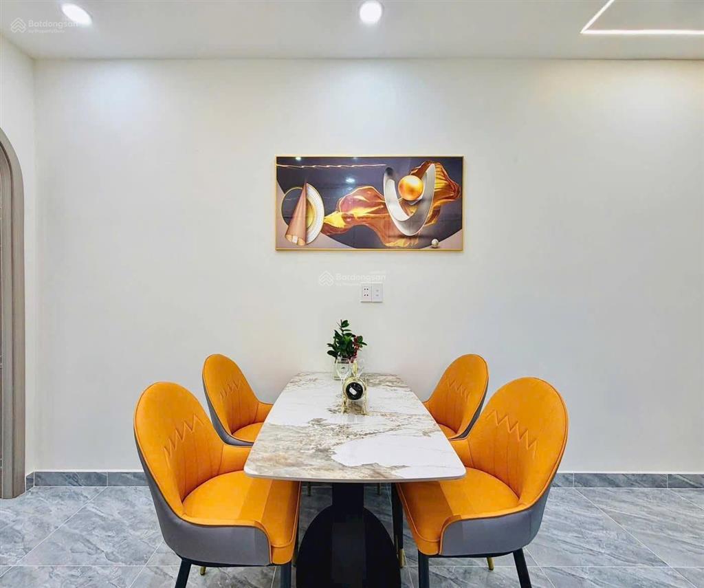 Chủ gấp bán! nhà lê lai p.hạnh thông 4x11m hẻm 5m  3pn 3wc giá 2 tỷ 890 rẻ nhất khu vực