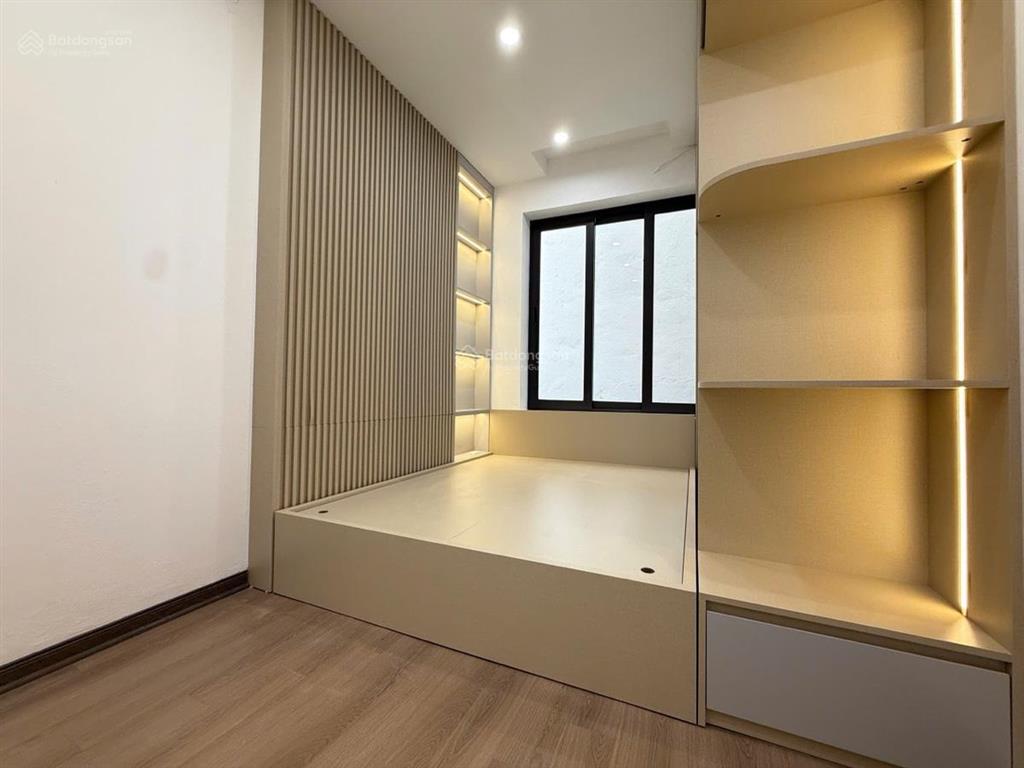 Giảng võ  đống đa  4 tầng  sổ đỏ đẹp