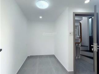 Xuất cảnh bán gấp  bán nhà âu cơ 12m² 2 tầng  2.3 tỷ