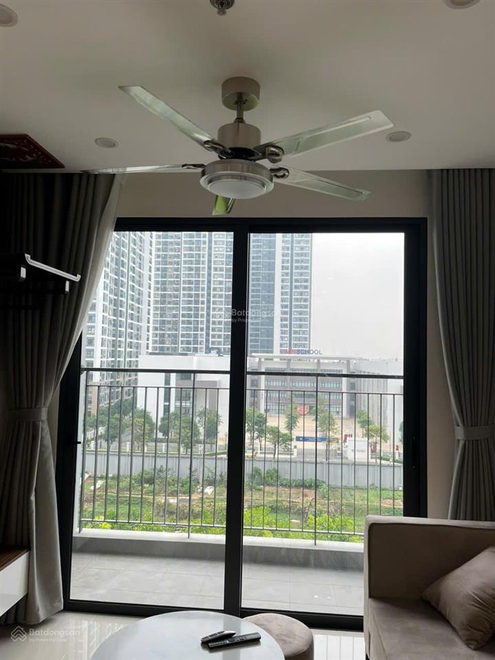 3,8 tỷ bán 2n gs2 55m ban công đông nam 2n1vs giá 3,8 tỷ  em 0857 165 ***