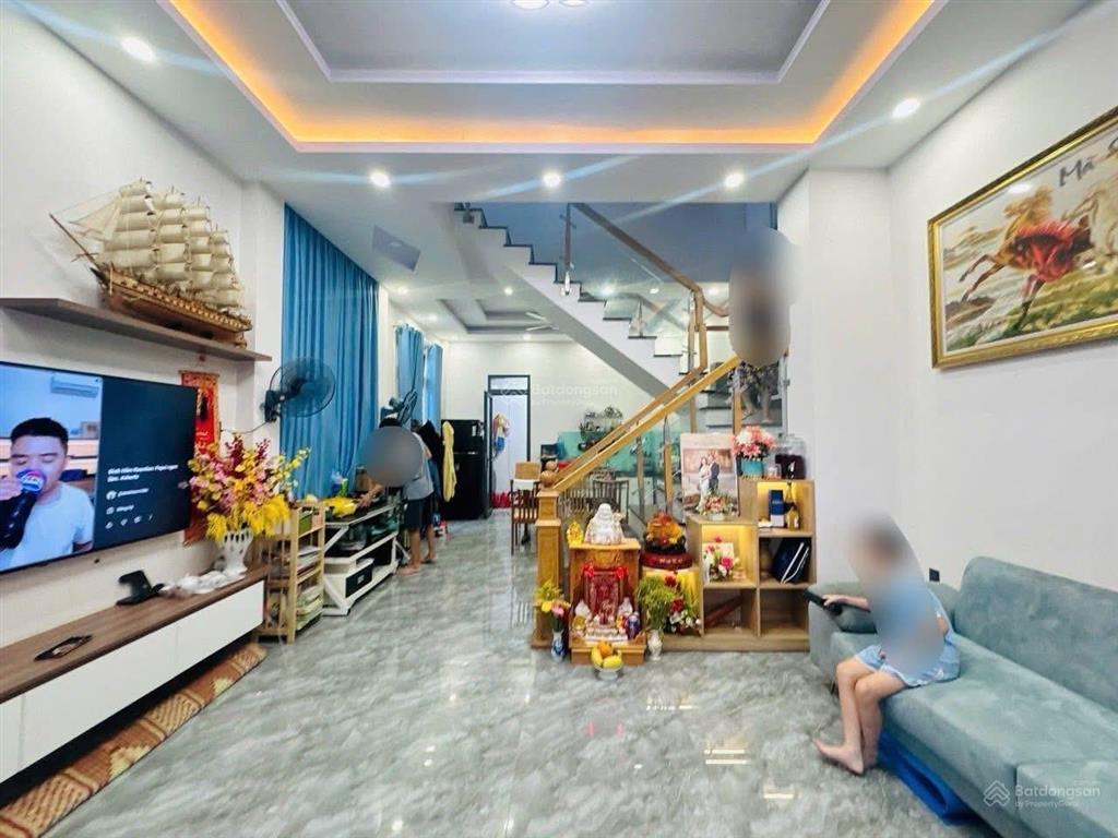 Giá sốc nhà thủ đức , gần tthc 57,5m2 giá siêu mềm , chủ sắp đi mỹ bán siêu mềm