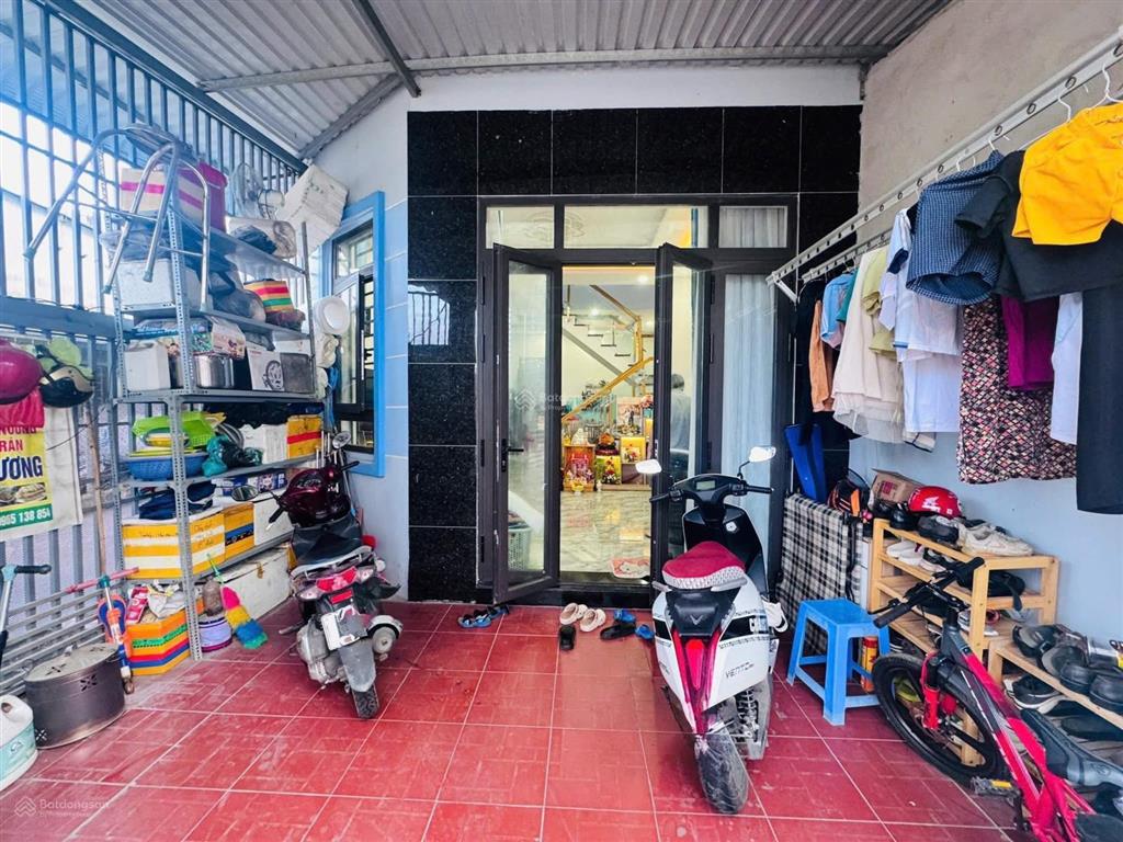 Giá sốc nhà thủ đức , gần tthc 57,5m2 giá siêu mềm , chủ sắp đi mỹ bán siêu mềm