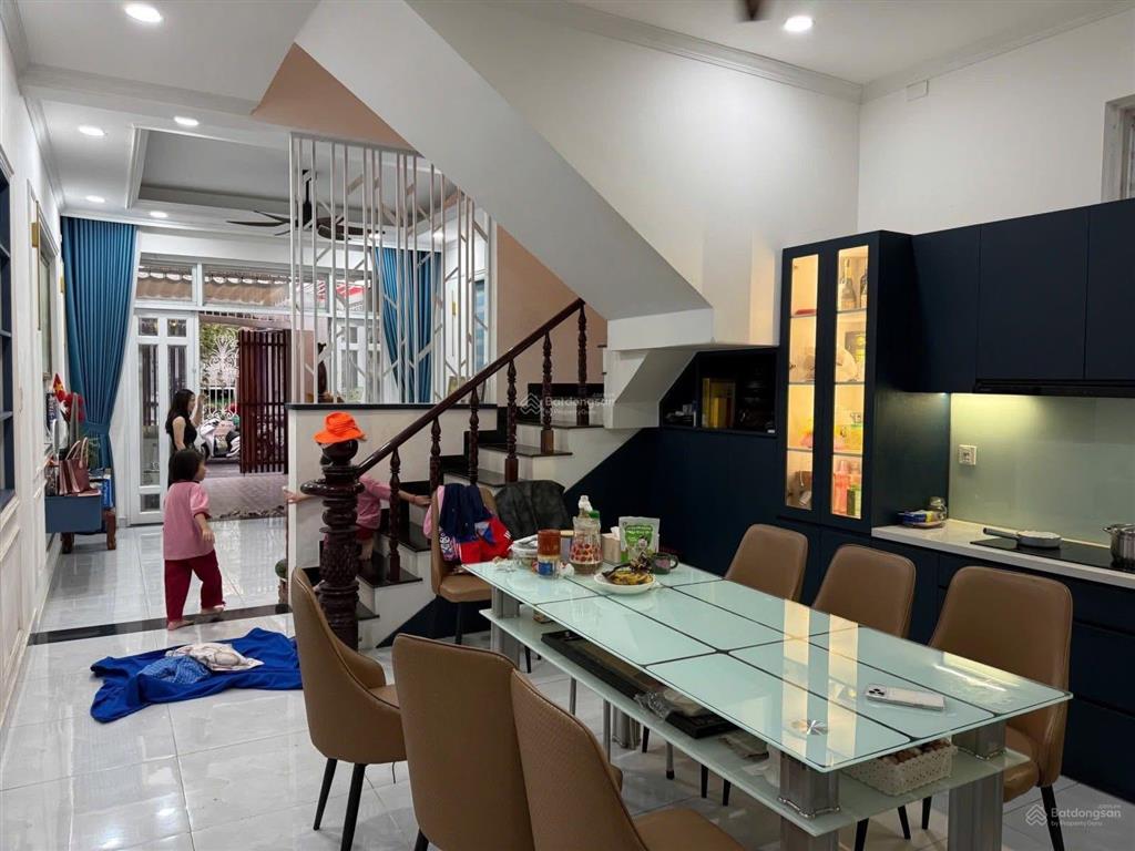 Nhà gần quốc lộ 13 cũ giá siêu mềm với tổng diện tích lên đến 72,8m2