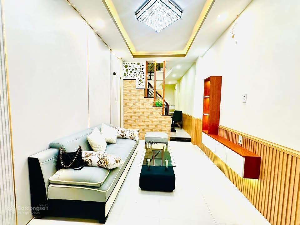 Giá quá sốc ! nhà huỳnh văn bánh , phú nhuận giá quá rẻ chỉ 1,8 tỷ là sở hữu đươc
