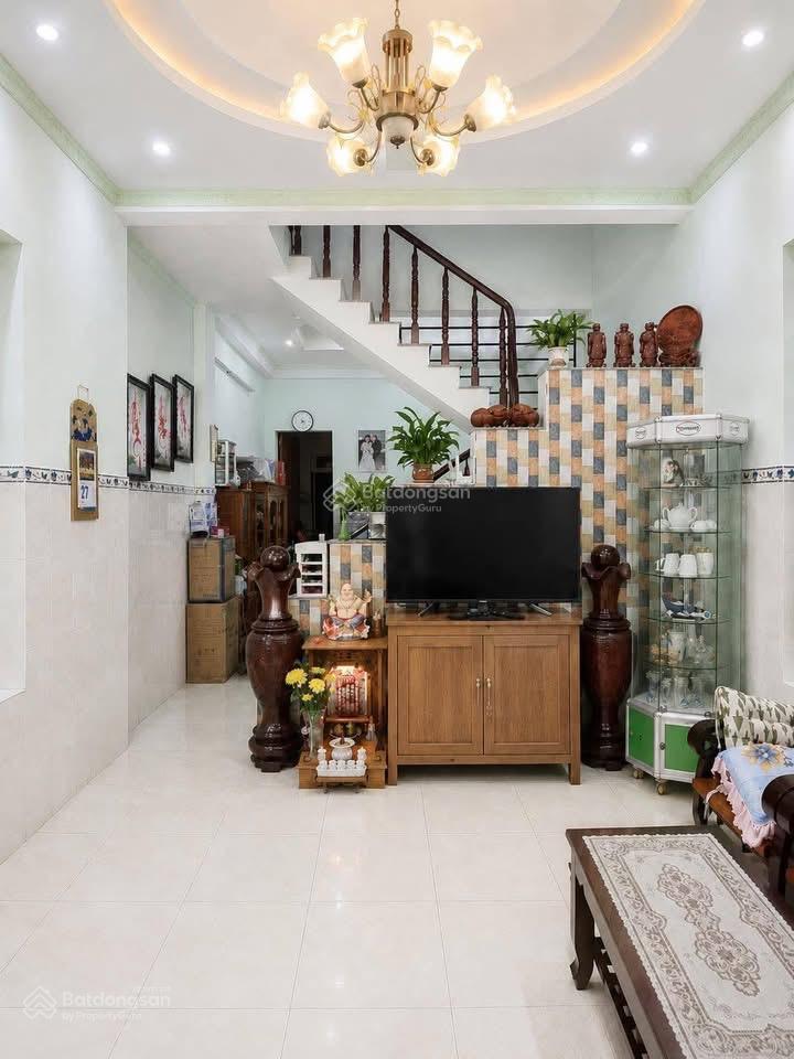 Giá siêu sốc!! chủ cần ra gấp nhà bình thạnh, ngay đường bạch đằng , 58m2 giá chỉ hơn 2,3 tỷ