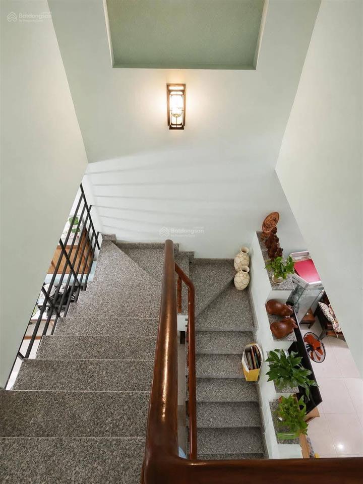 Giá siêu sốc!! chủ cần ra gấp nhà bình thạnh, ngay đường bạch đằng , 58m2 giá chỉ hơn 2,3 tỷ