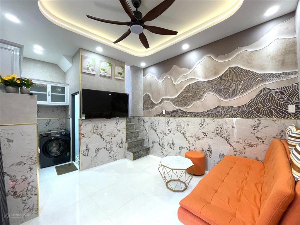 Trần quốc thảo , quận 3 nhà full nội thất chủ tặng lại giá siêu mềm chỉ 1,8 tỷ