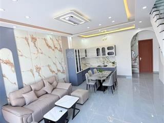 Nhà phan đình phùng , phú nhuận , giá siêu bất ngờ chỉ 2 tỷ 430 là sở hữu được ngay nhà 54m2 .