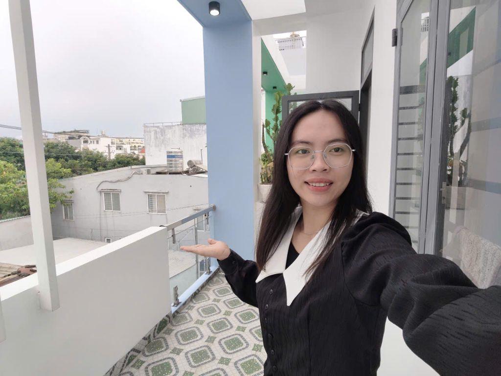 Nhà 3 tầng BTCT sát mặt tiền đường Kênh Tân Hoá, Tân Phú