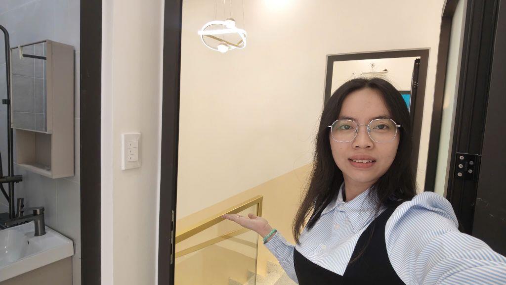 Nhà ngay mới đẹp ở ngay ĐH Công Thương, 2 tầng 42m² chỉ 5Đ nhỏ