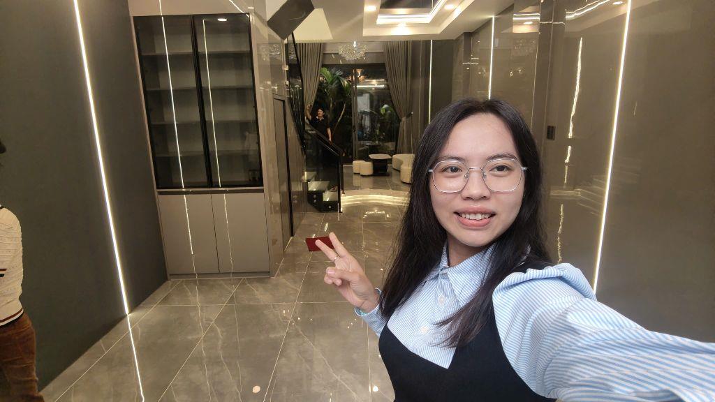 Nhà 5 tầng đầy đủ công năng ngay Aeon Tân Phú, 52m2 hẻm xe hơi chỉ nhỉnh nhẹ 6Đ
