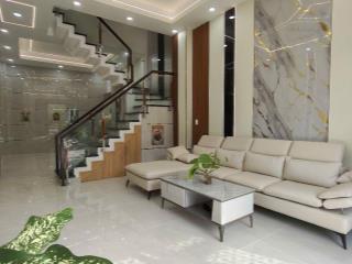 Aeon Tân Phú nhà 4 tầng mới xây, ngang lớn 4.5m không lộ giới, ô tô đổ cửa chỉ 6đ nhỏ