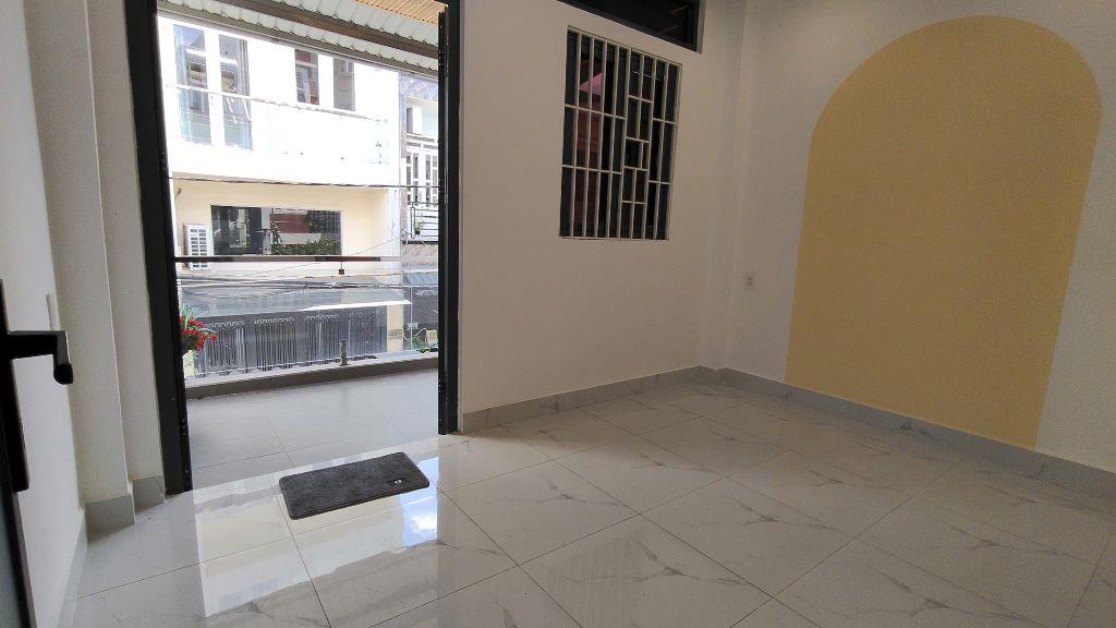 Sát đường Mã Lò, nhà 40m2 hẻm 7m ô tô ngủ trong nhà chỉ 4Đ hơn