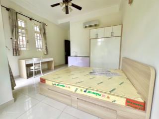 Studio nội thất thảo điền, ban công cửa sổ 8tr2