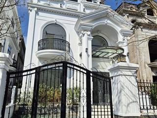 Bán gấp biệt thự mới đẹp tại 9b đường số 4, khu đô thị phú mỹ an huế