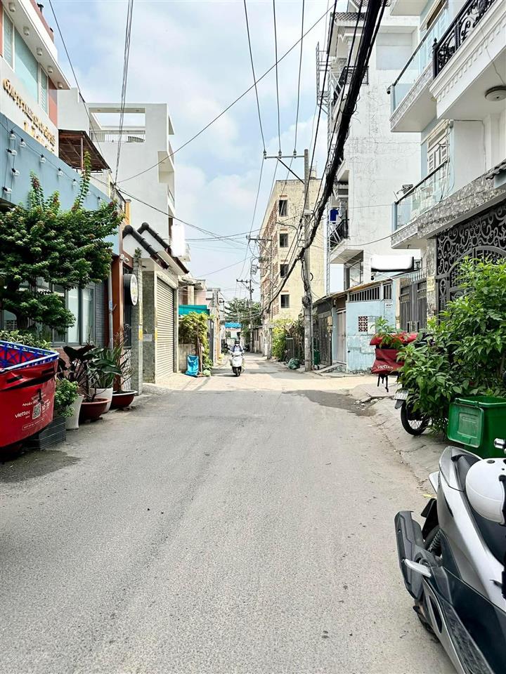 6 tầng thang máy hẻm xe tải ngay phạm văn chiêu nhà mới ở + kinh doanh đều đỉnh chỉ 9,9 tỷ